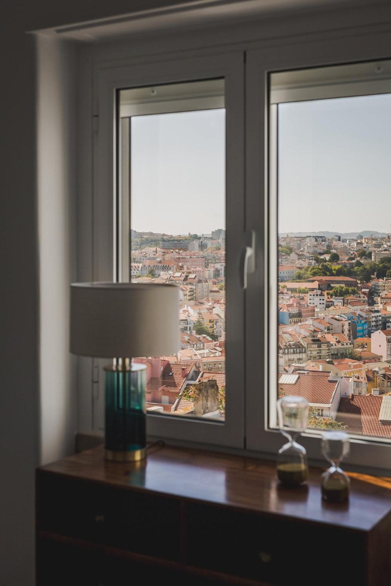 Master Deco Gem In Graca Lisboa